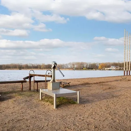 Vakantiewoning Maas En Waal 277 Semesterbostad *